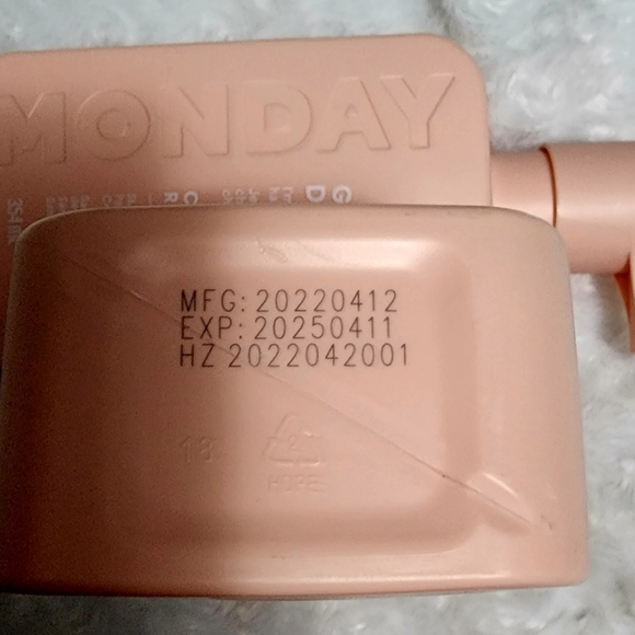 Monday Unisex Gentle Conditioner 354 ml - Picture 3 of 3